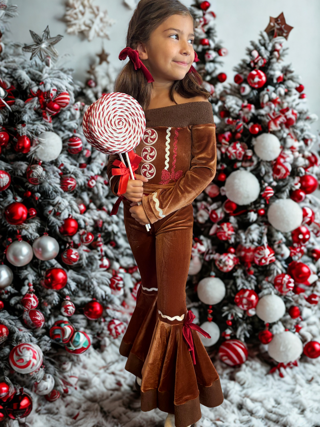 2025 Sweet Ginger Snap Santa Baby